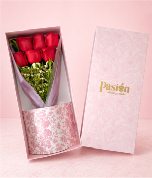 caja de 6 rosas CAJA DE 6 ROSAS